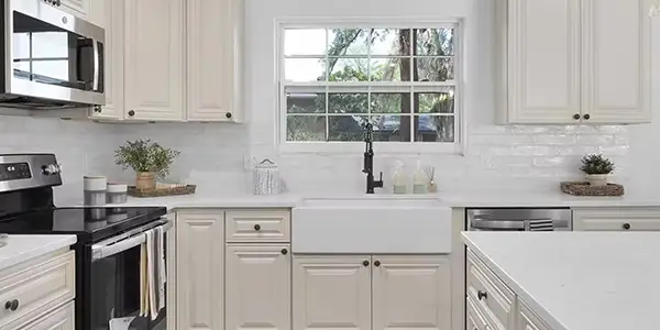 Pearl White (PW) Cabinets