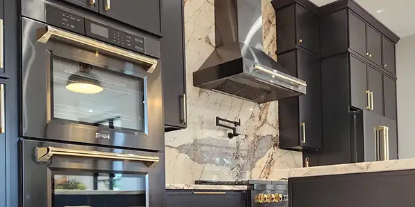 Slim Shaker Ebony (SSE) Cabinets