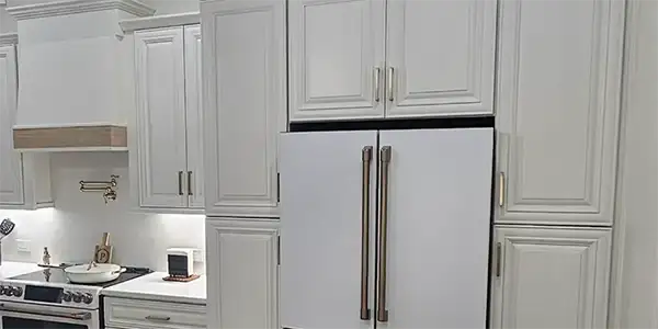 Classic White (CW) Cabinets