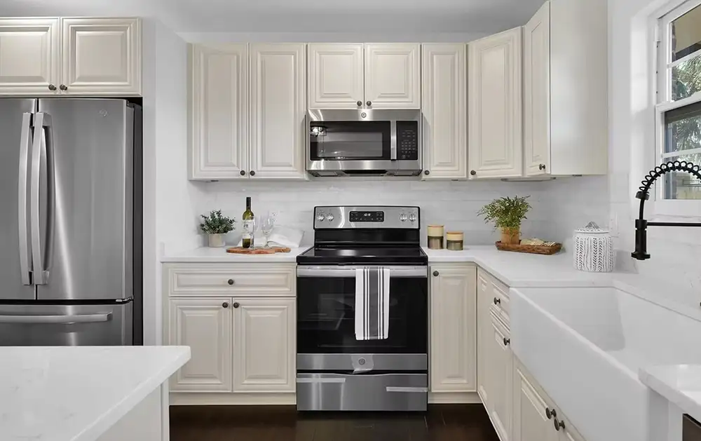 Pearl White Example Kitchen