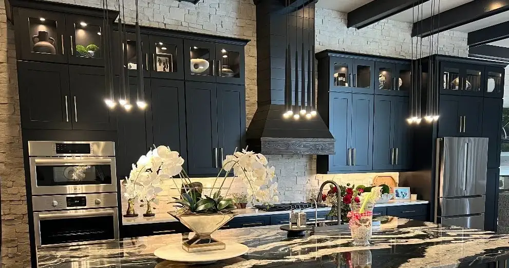 Onyx Black Shaker Example Kitchen