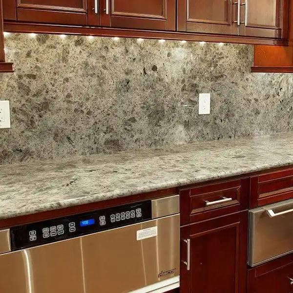 Full backsplash